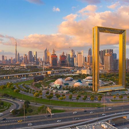 Call Us Dubai Exteriör bild